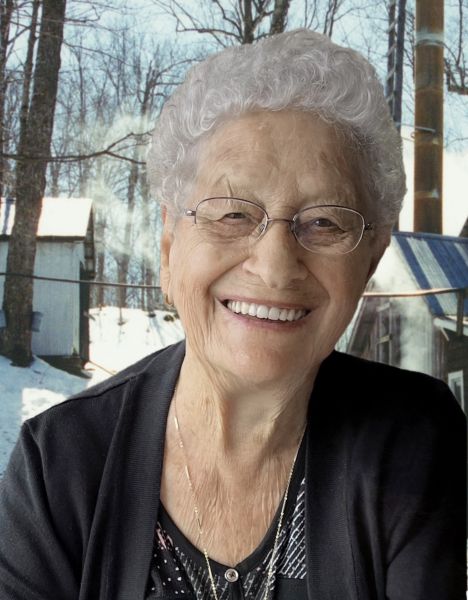 Jacqueline Côté - 1928-2026